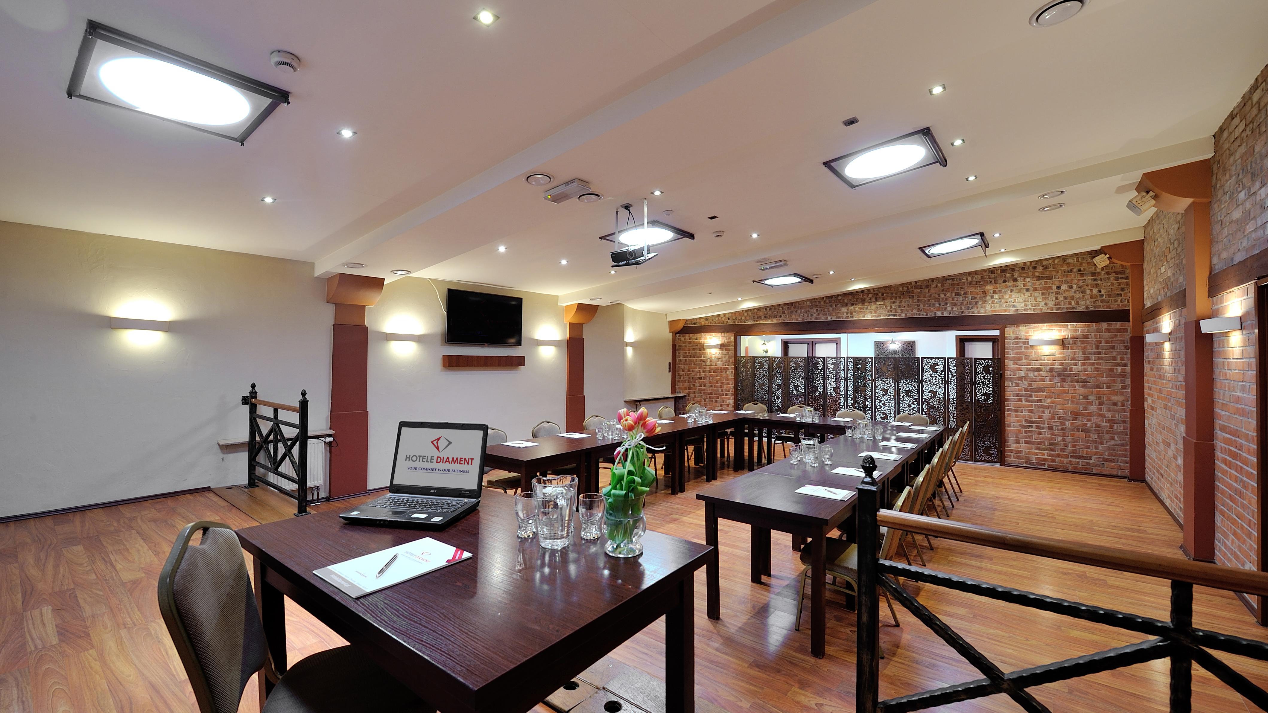 Hotel Diament Vacanza Katowice - Siemianowice Siemianowice Śląskie Dış mekan fotoğraf
