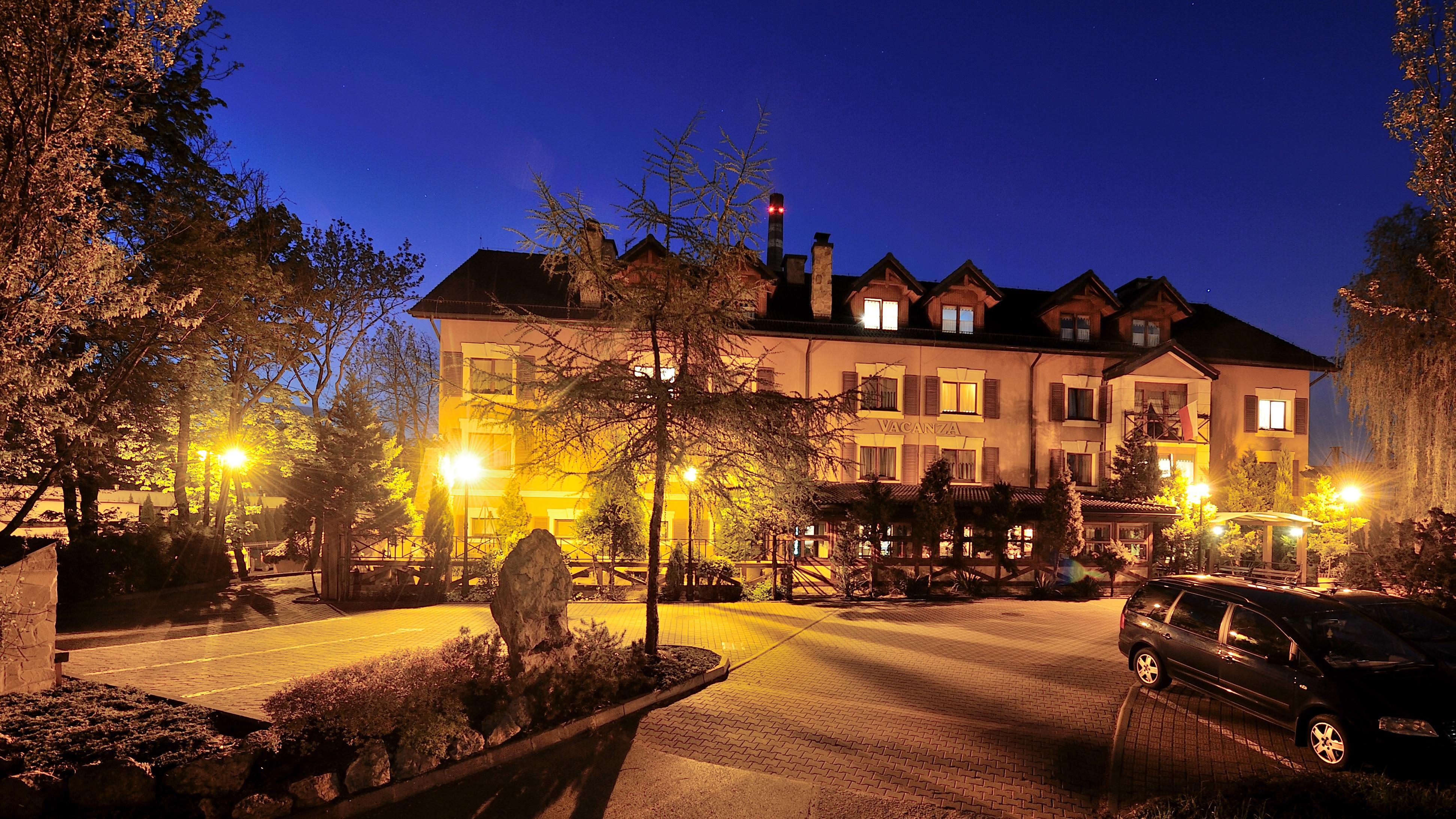 Hotel Diament Vacanza Katowice - Siemianowice Siemianowice Śląskie Dış mekan fotoğraf
