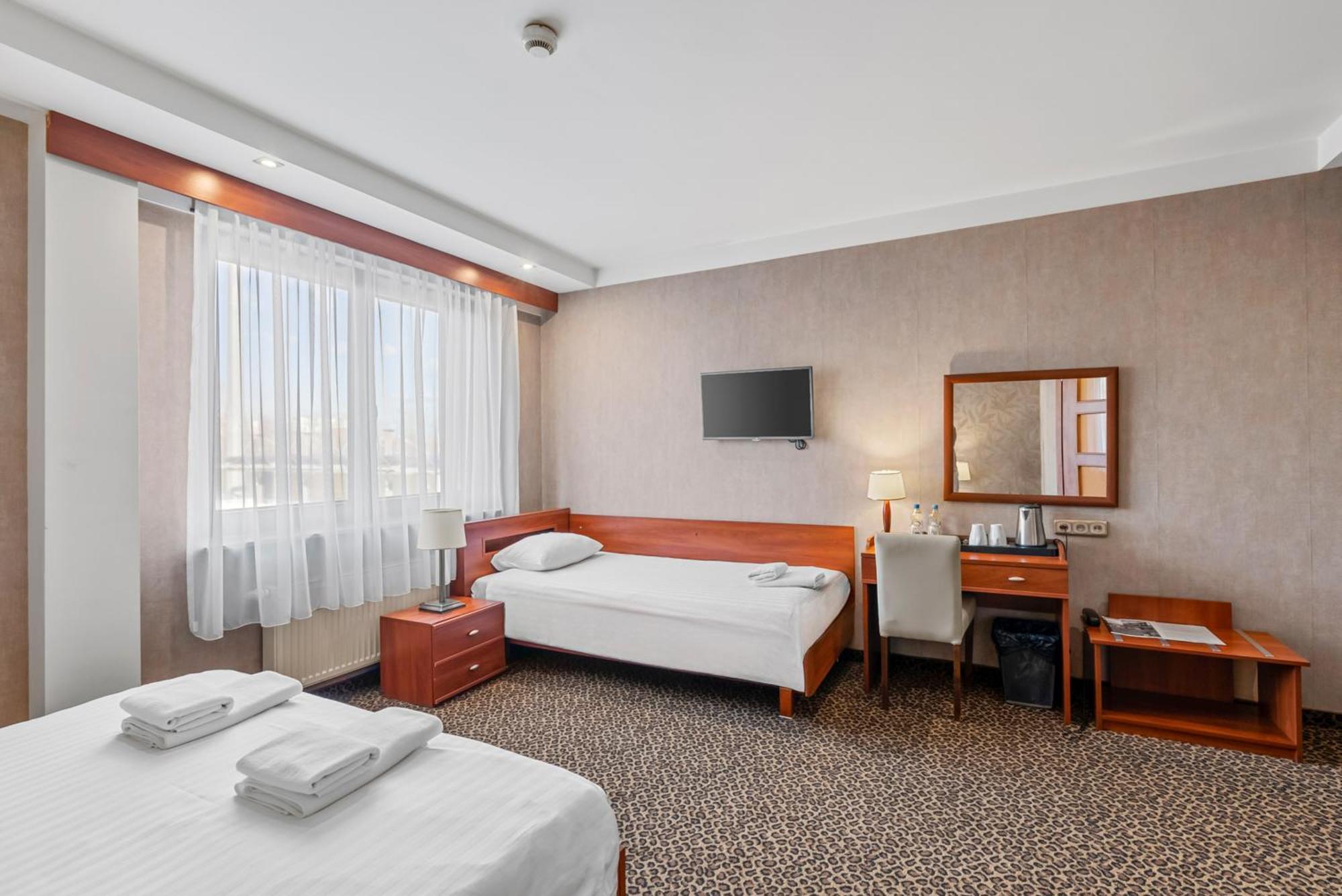 Hotel Diament Vacanza Katowice - Siemianowice Siemianowice Śląskie Dış mekan fotoğraf