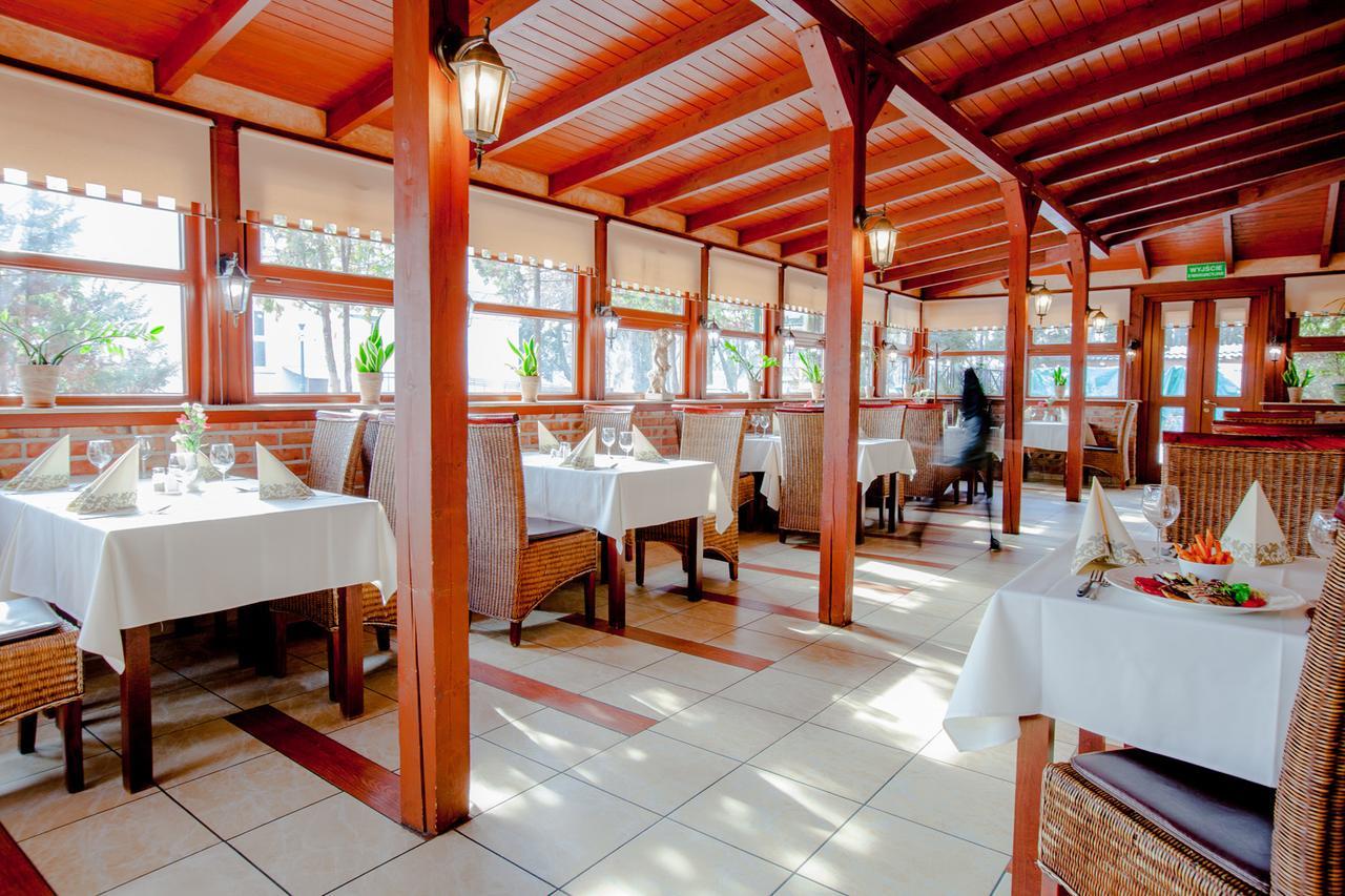 Hotel Diament Vacanza Katowice - Siemianowice Siemianowice Śląskie Dış mekan fotoğraf